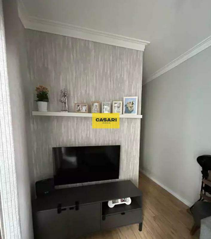 Apartamento para à venda no bairro Baeta Neves, São Bernardo do Campo - Casari Imóveis: 