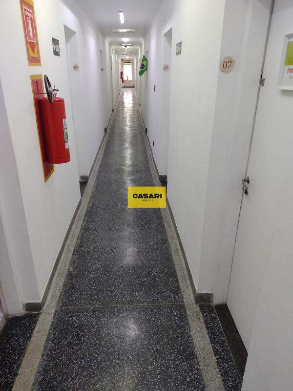 Sala para para aluguel no bairro Rudge Ramos, São Bernardo do Campo - Casari Imóveis: 