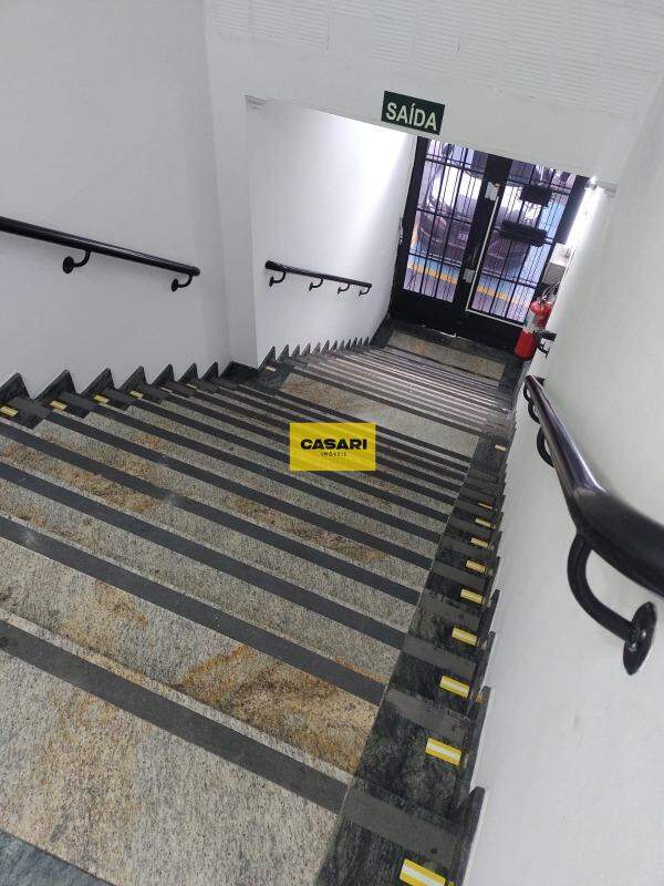 Sala para para aluguel no bairro Rudge Ramos, São Bernardo do Campo - Casari Imóveis: 