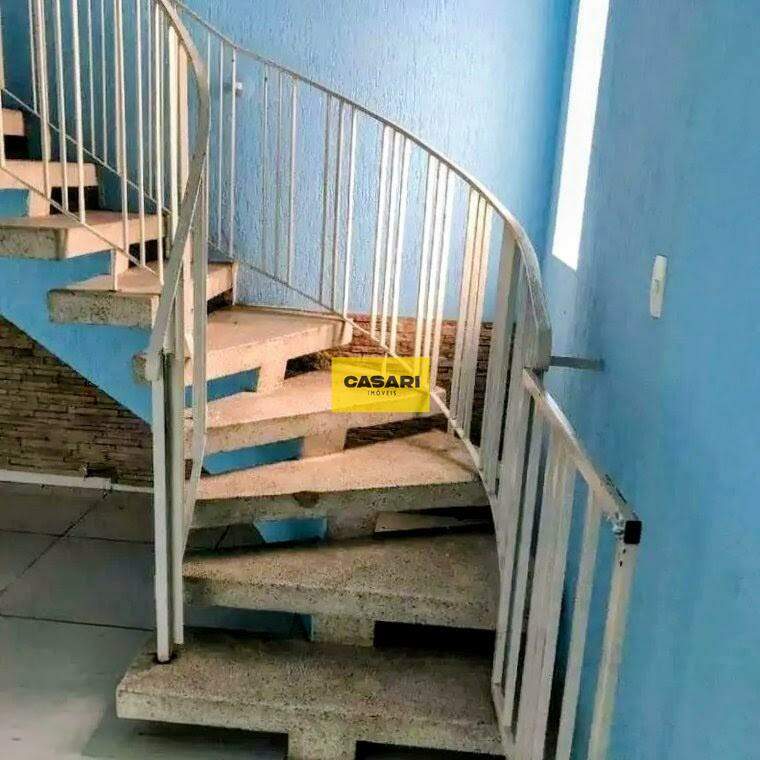 Sobrado para para aluguel no bairro Jardim, Santo André - Casari Imóveis: 