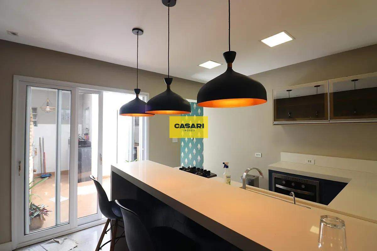Casa para à venda no bairro Rudge Ramos, São Bernardo do Campo - Casari Imóveis: 