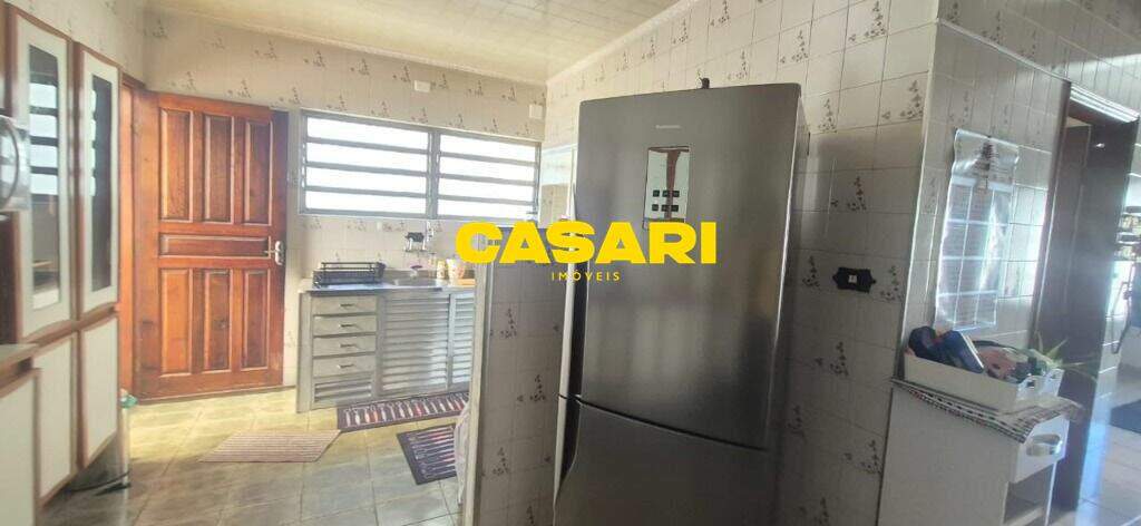Casa para para aluguel no bairro Centro, São Bernardo do Campo - Casari Imóveis: 