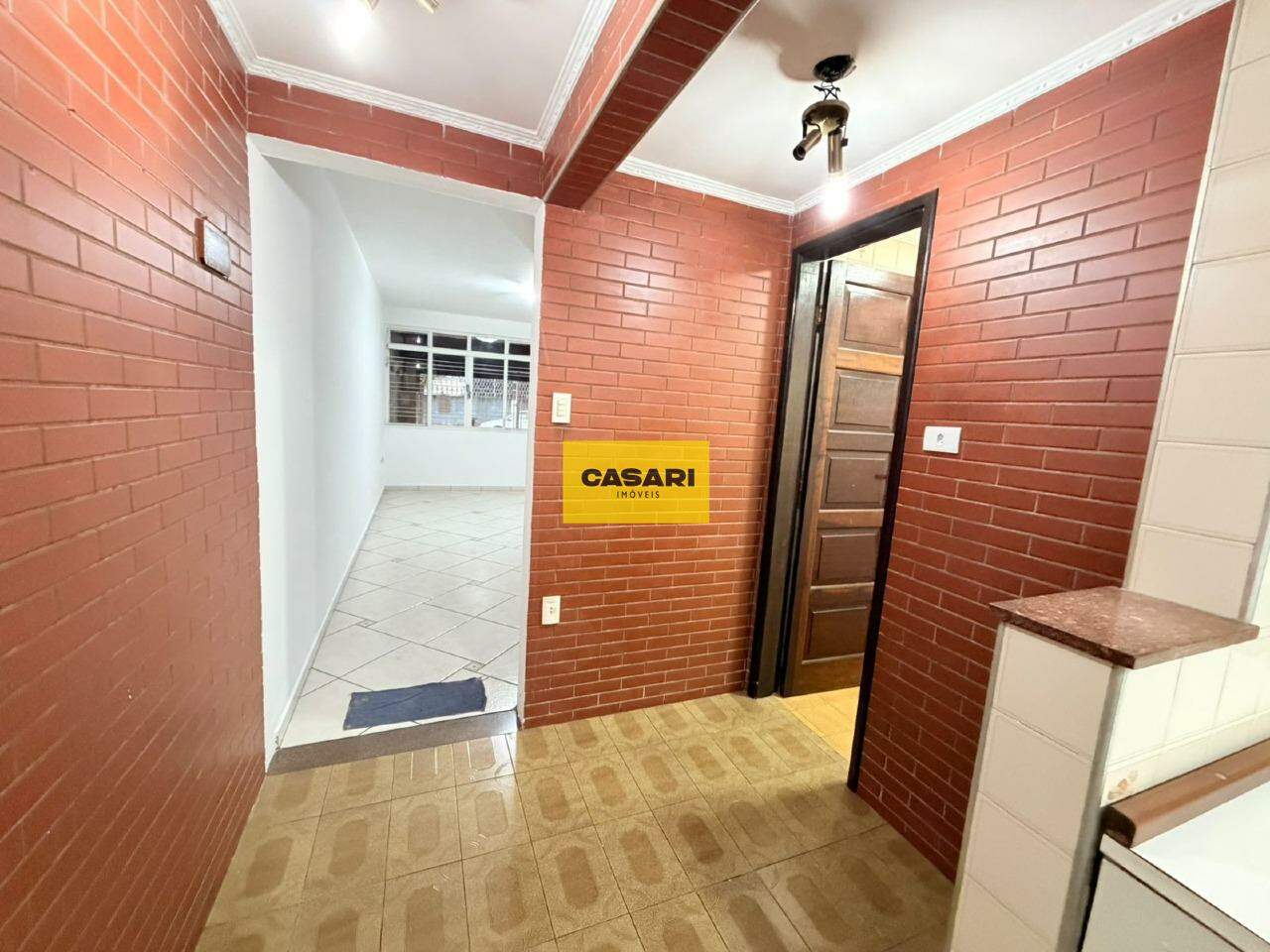 Sobrado para à venda no bairro Jordanópolis, São Bernardo do Campo - Casari Imóveis: 