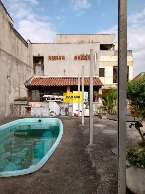 Casa Assobradada para à venda no bairro Vila Palmares, Santo André - Casari Imóveis: 