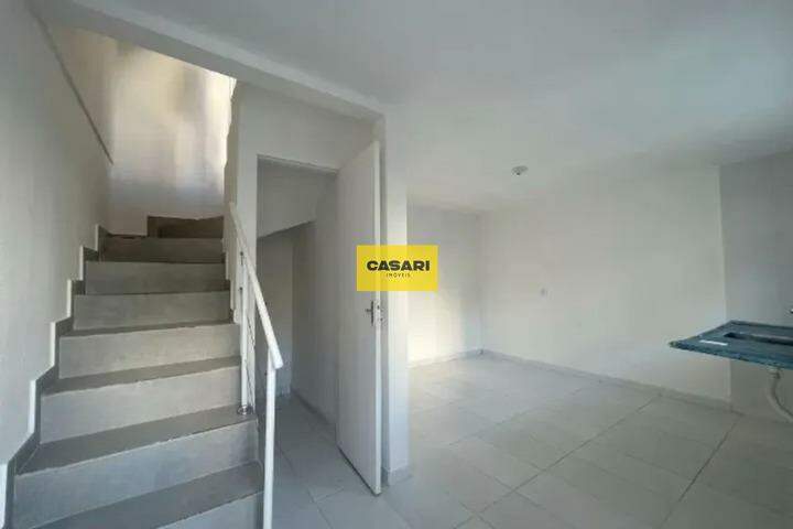 Sobrado para à venda no bairro Nova Petrópolis, São Bernardo do Campo - Casari Imóveis: 