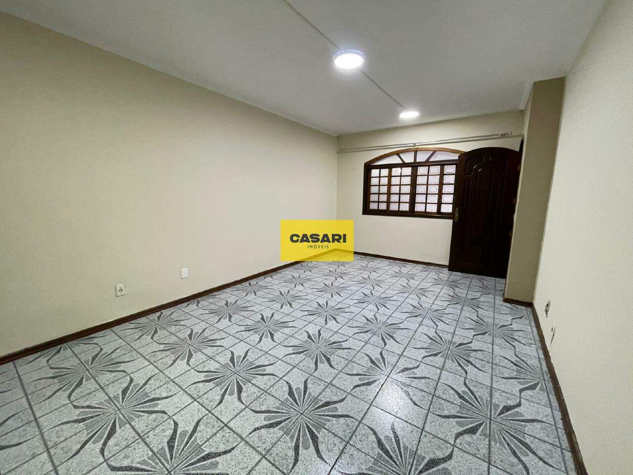 Sobrado para à venda no bairro Nova Petrópolis, São Bernardo do Campo - Casari Imóveis: 