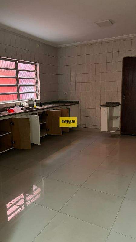 Casa para à venda no bairro Santa Terezinha, São Bernardo do Campo - Casari Imóveis: 