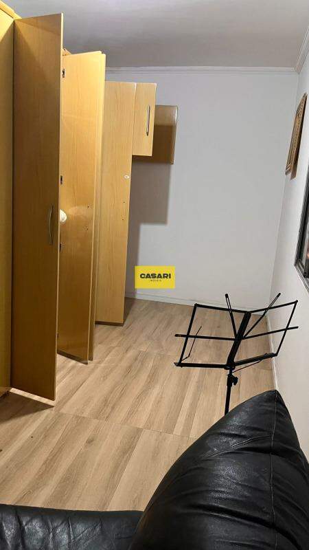 Casa para à venda no bairro Santa Terezinha, São Bernardo do Campo - Casari Imóveis: 