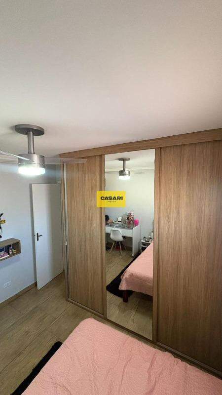 Casa para à venda no bairro Jordanópolis, São Bernardo do Campo - Casari Imóveis: 