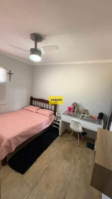 Casa para à venda no bairro Jordanópolis, São Bernardo do Campo - Casari Imóveis: 