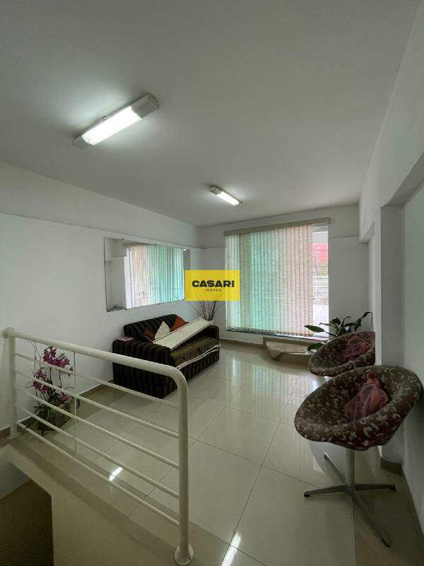 Sobrado para à venda no bairro Santa Terezinha, São Bernardo do Campo - Casari Imóveis: 