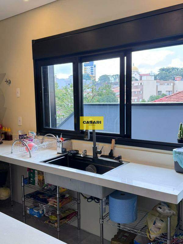 Casa para à venda no bairro Baeta Neves, São Bernardo do Campo - Casari Imóveis: 