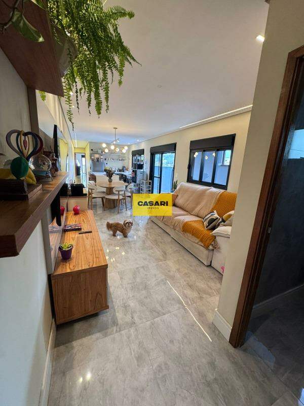 Casa para à venda no bairro Baeta Neves, São Bernardo do Campo - Casari Imóveis: 