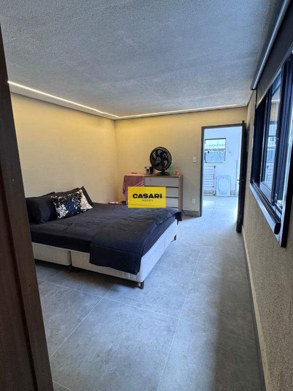 Casa para à venda no bairro Baeta Neves, São Bernardo do Campo - Casari Imóveis: 