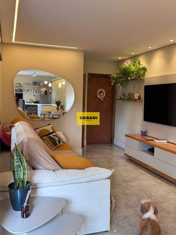 Casa para à venda no bairro Baeta Neves, São Bernardo do Campo - Casari Imóveis: 