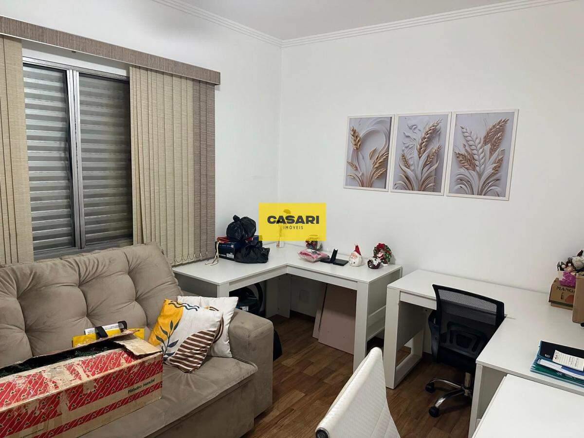 Sobrado para para aluguel no bairro Silveira, Santo André - Casari Imóveis: 