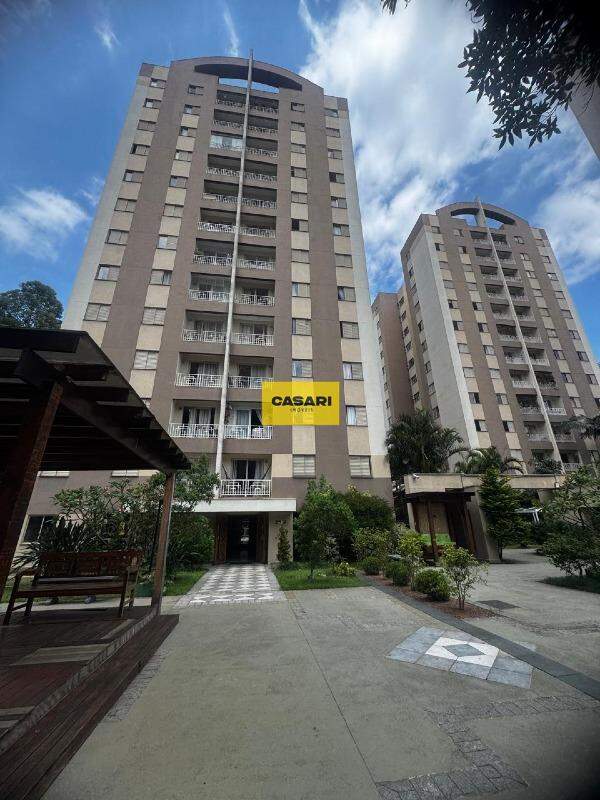 Apartamento para à venda no bairro Baeta Neves, São Bernardo do Campo - Casari Imóveis: 