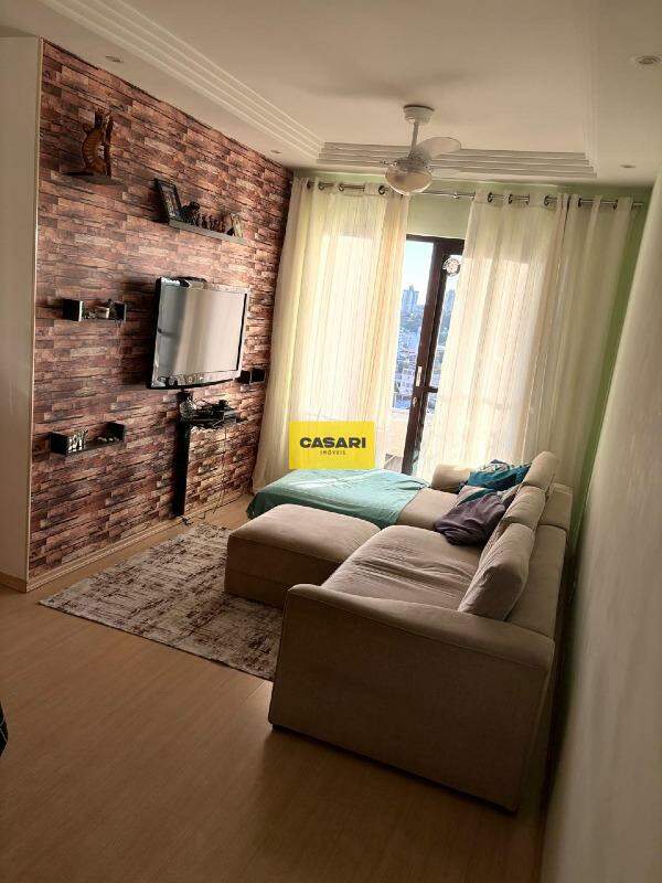 Apartamento para à venda no bairro Baeta Neves, São Bernardo do Campo - Casari Imóveis: 