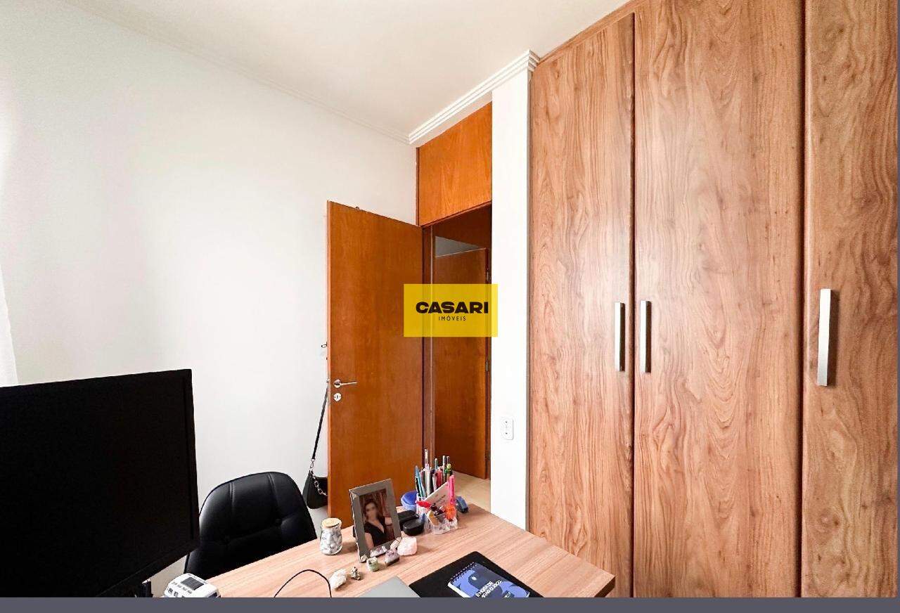 Apartamento para à venda no bairro Baeta Neves, São Bernardo do Campo - Casari Imóveis: 