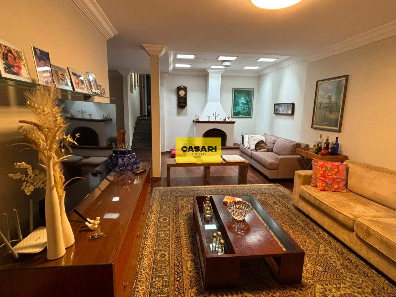 Casa para à venda no bairro Parque Terra Nova, São Bernardo do Campo - Casari Imóveis: 