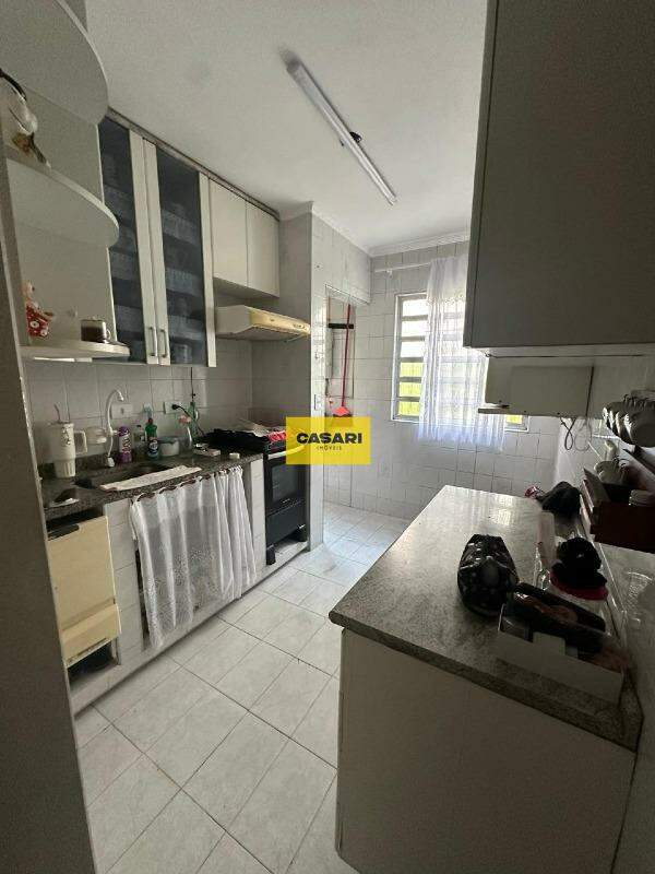 Apartamento para para aluguel no bairro Alves Dias, São Bernardo do Campo - Casari Imóveis: 