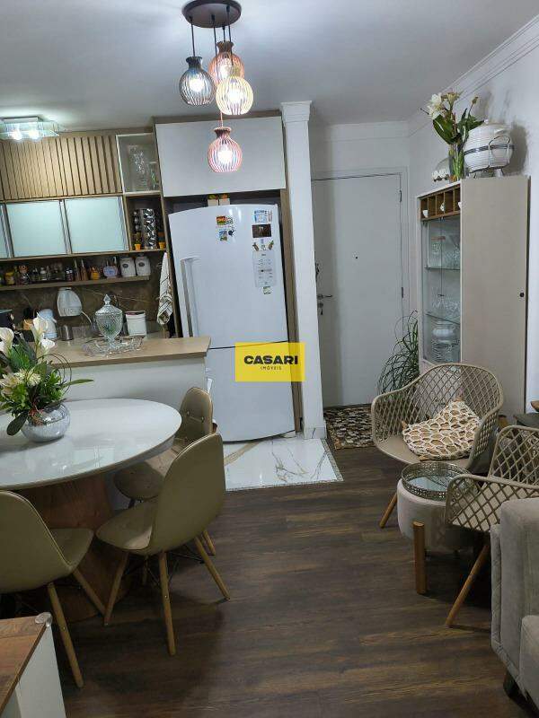 Apartamento para à venda no bairro Rudge Ramos, São Bernardo do Campo - Casari Imóveis: 