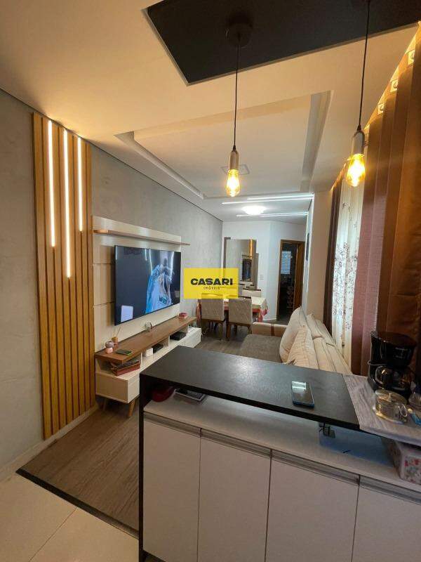 Apartamento para à venda no bairro Jardim Santo Antônio, Santo André - Casari Imóveis: 