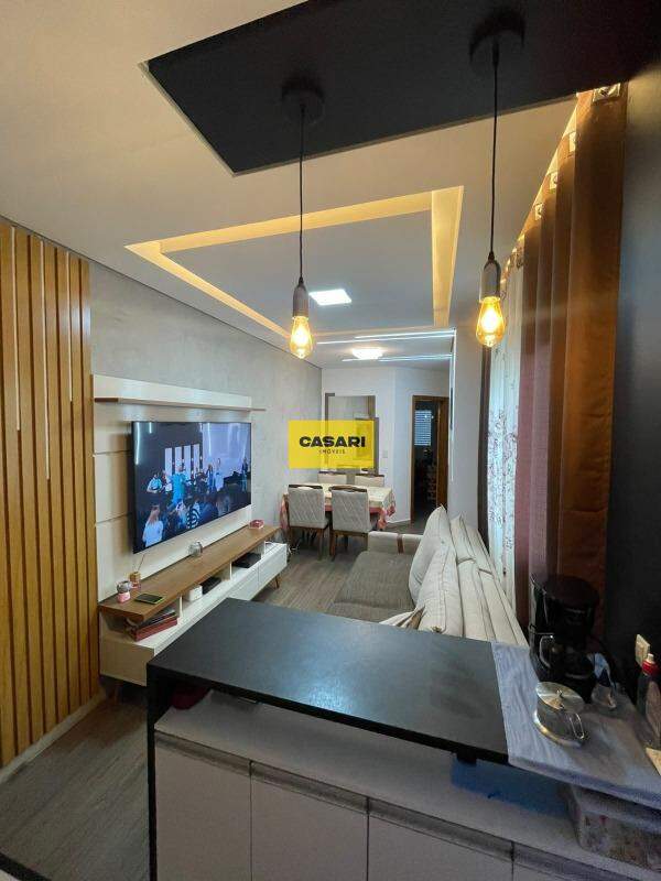 Apartamento para à venda no bairro Jardim Santo Antônio, Santo André - Casari Imóveis: 