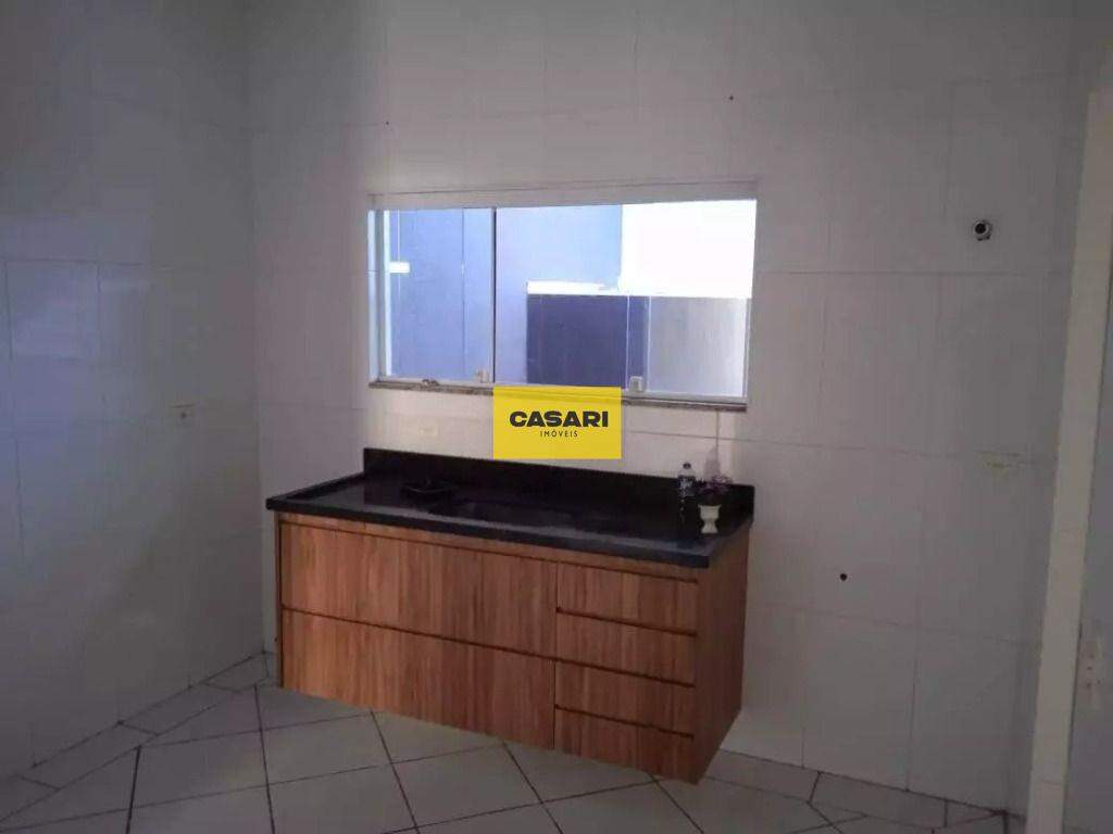 Sobrado para para aluguel no bairro Nova Petrópolis, São Bernardo do Campo - Casari Imóveis: 