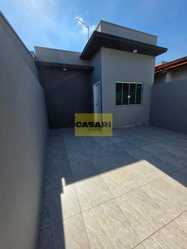 Casa para à venda no bairro Residencial Vitiello, Boituva - Casari Imóveis: 