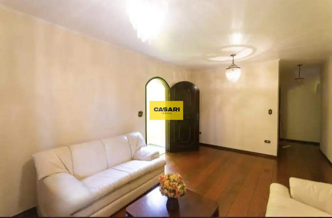 Sobrado para à venda no bairro Dos Casa, São Bernardo do Campo - Casari Imóveis: 
