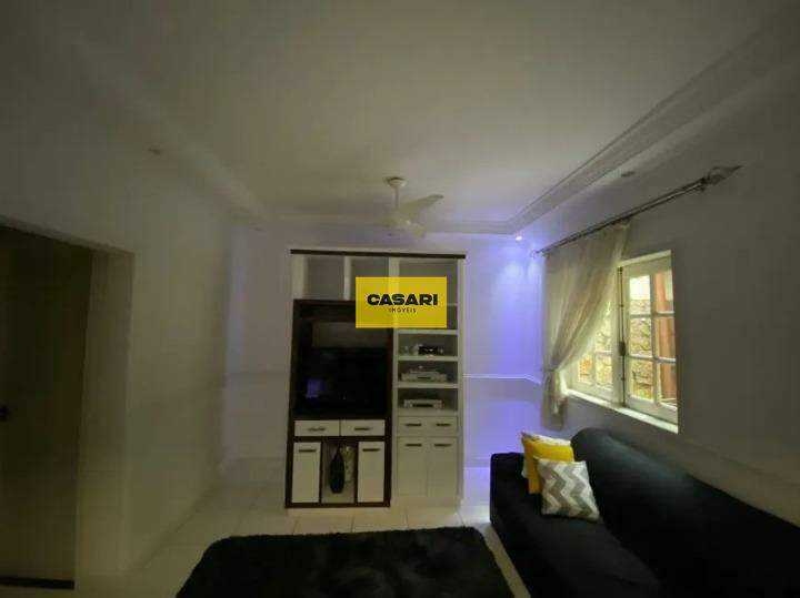 Casa para à venda no bairro Demarchi, São Bernardo do Campo - Casari Imóveis: 