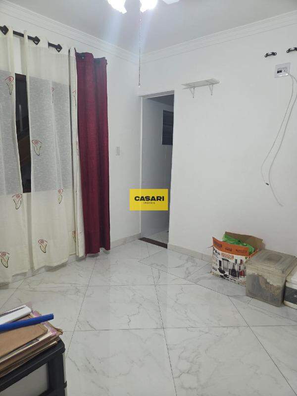 Sobrado para à venda no bairro Santa Terezinha, São Bernardo do Campo - Casari Imóveis: 