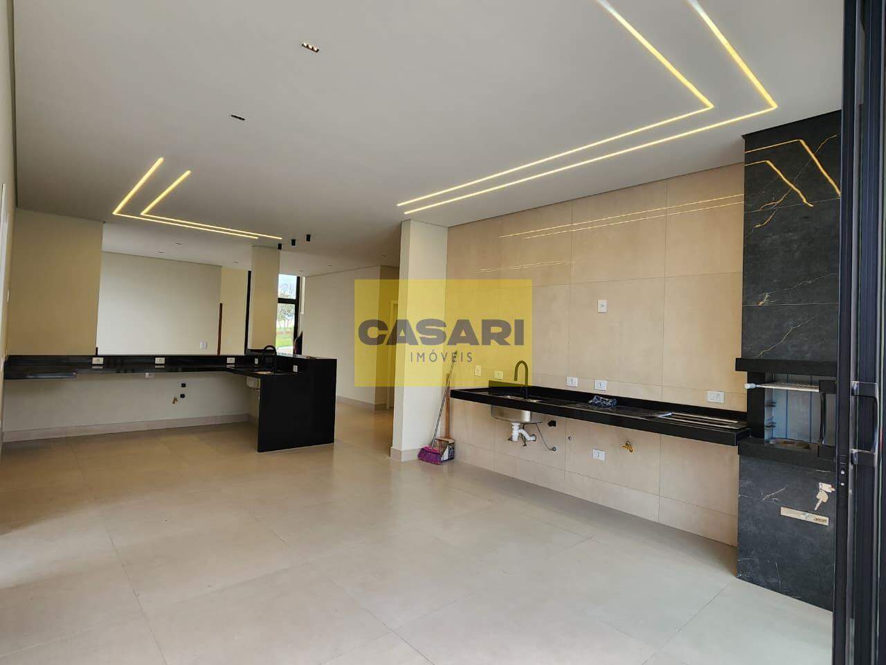 Casa para à venda no bairro Portal das Estrelas III, Boituva - Casari Imóveis: 
