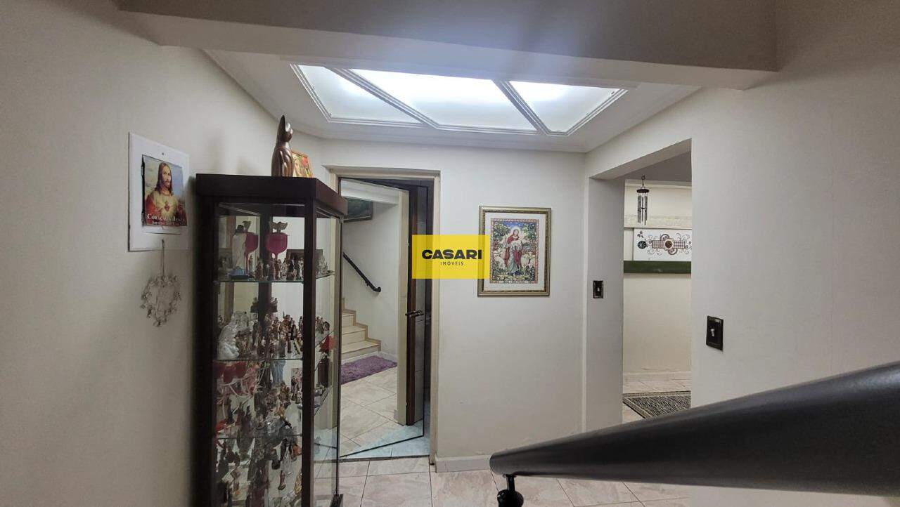 Sobrado para à venda no bairro Assunção, São Bernardo do Campo - Casari Imóveis: 