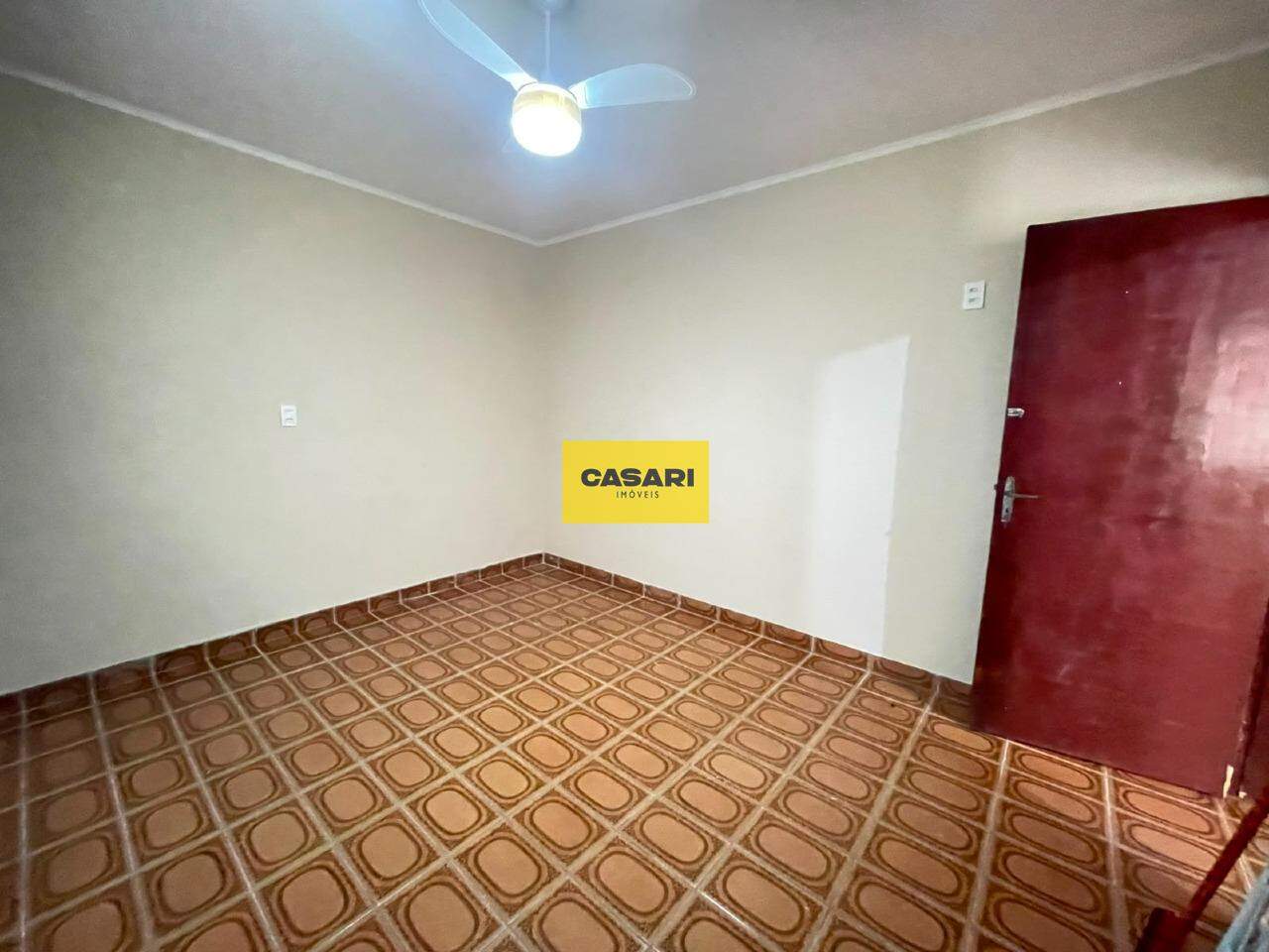 Casa para para aluguel no bairro Ferrazópolis, São Bernardo do Campo - Casari Imóveis: 