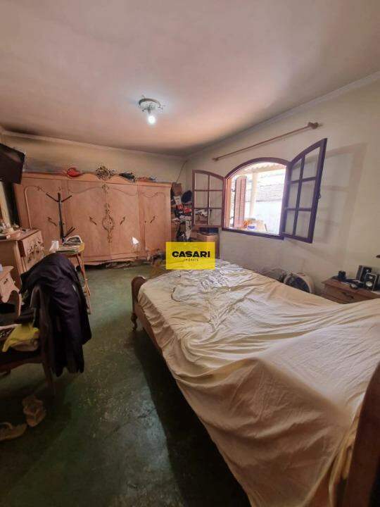 Casa para à venda no bairro Taboão, São Bernardo do Campo - Casari Imóveis: 