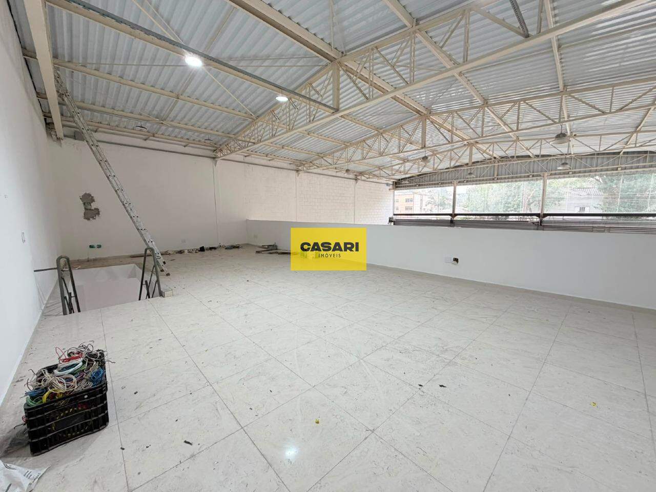 Galpão para para aluguel no bairro Assunção, São Bernardo do Campo - Casari Imóveis: 