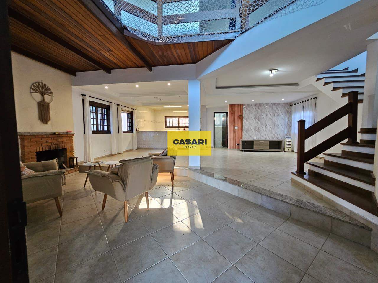 Sobrado para à venda no bairro Jardim Clube de Campo, Santo André - Casari Imóveis: 