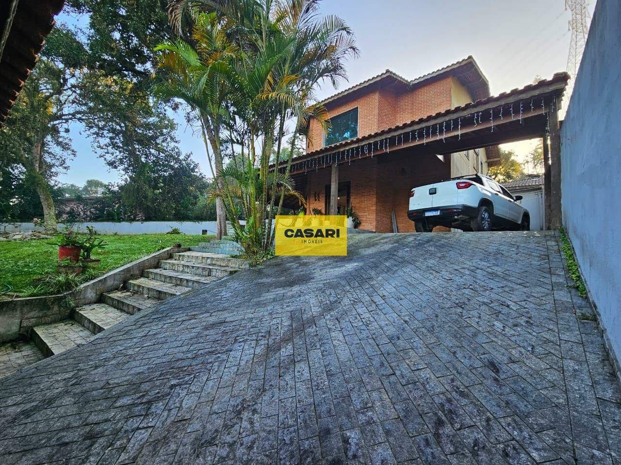 Sobrado para à venda no bairro Jardim Clube de Campo, Santo André - Casari Imóveis: 