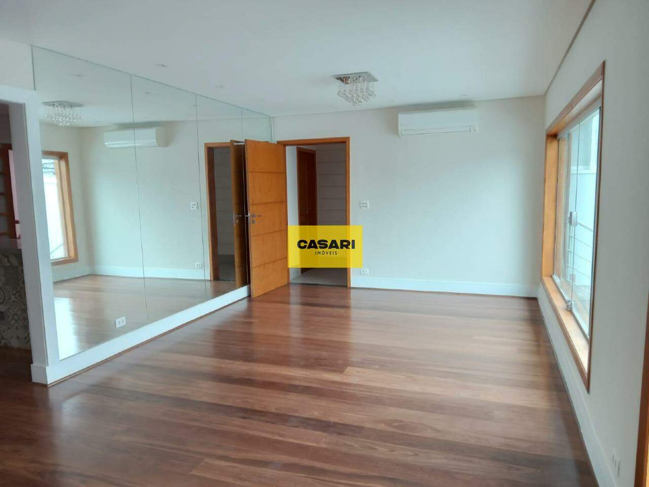 Casa para à venda no bairro Jardim do Mar, São Bernardo do Campo - Casari Imóveis: 