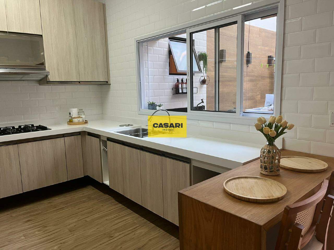Sobrado para para aluguel no bairro Taboão, São Bernardo do Campo - Casari Imóveis: 