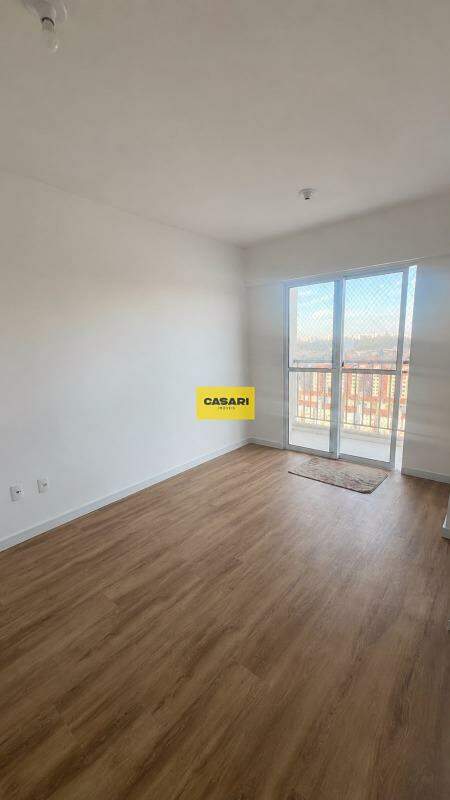 Apartamento para para aluguel no bairro Cooperativa, São Bernardo do Campo - Casari Imóveis: 
