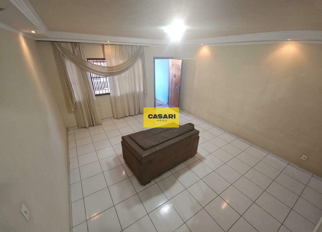 Sobrado para à venda no bairro Nova Petrópolis, São Bernardo do Campo - Casari Imóveis: 