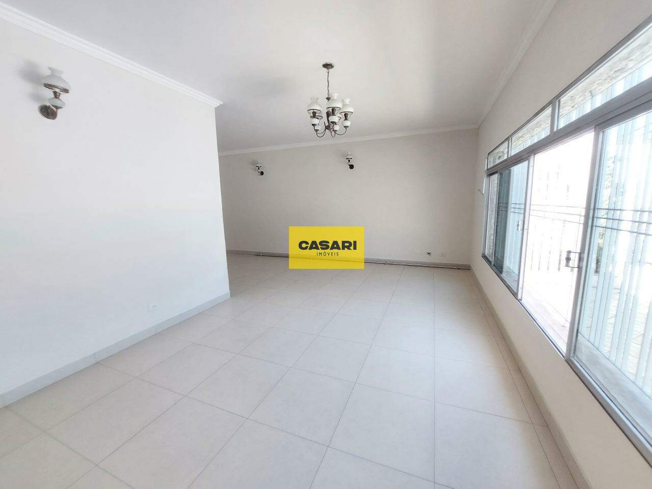 Casa para à venda no bairro Rudge Ramos, São Bernardo do Campo - Casari Imóveis: 