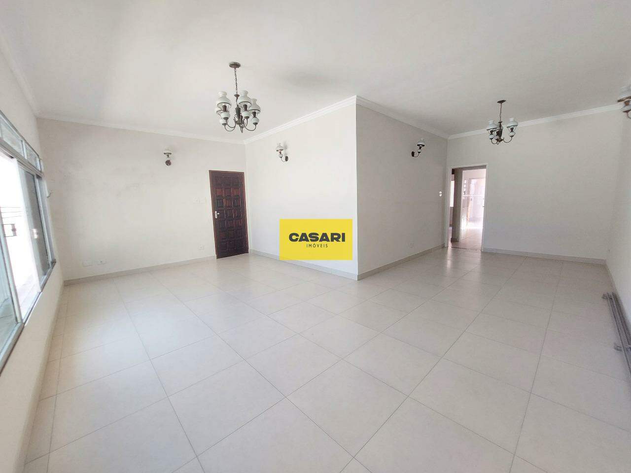 Casa para à venda no bairro Rudge Ramos, São Bernardo do Campo - Casari Imóveis: 