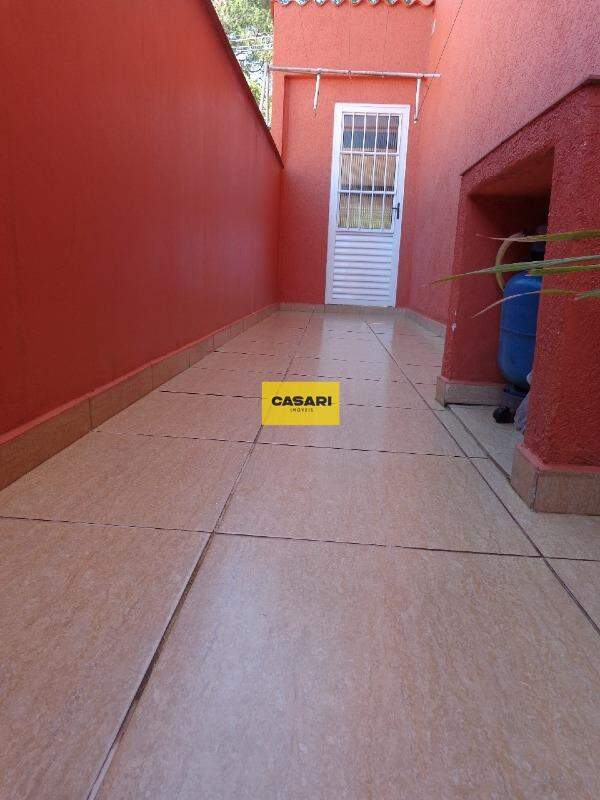 Sobrado para à venda no bairro Anchieta, São Bernardo do Campo - Casari Imóveis: 