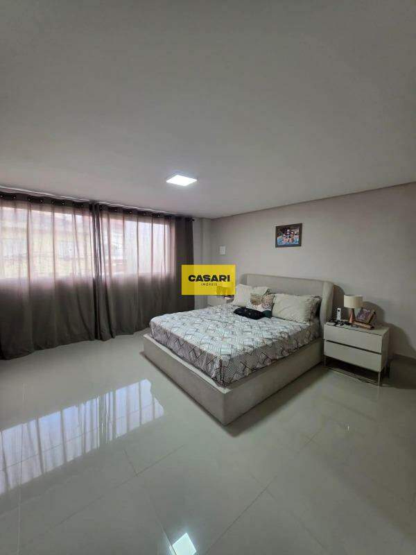 Sobrado para para aluguel no bairro Jardim do Mar, São Bernardo do Campo - Casari Imóveis: 