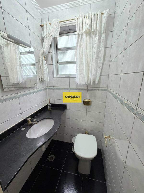 Apartamento para para aluguel no bairro Anchieta, São Bernardo do Campo - Casari Imóveis: 