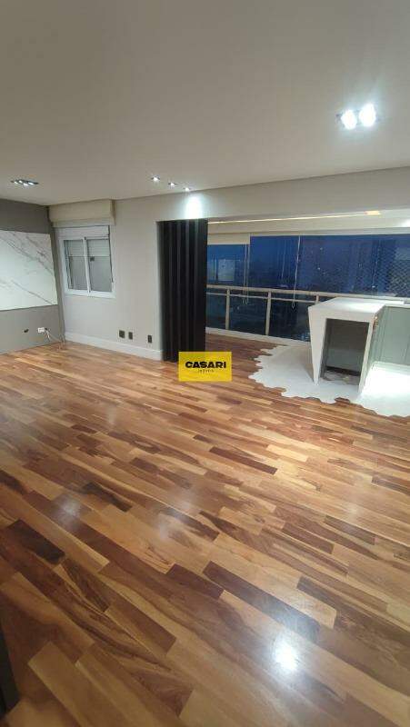 Apartamento para à venda no bairro Baeta Neves, São Bernardo do Campo - Casari Imóveis: 